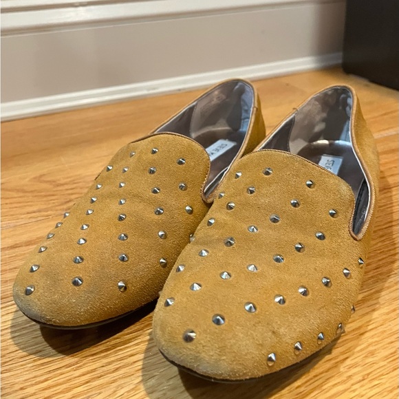 Steve Madden - Studded Flats - Size- 8 - Picture 1 of 6